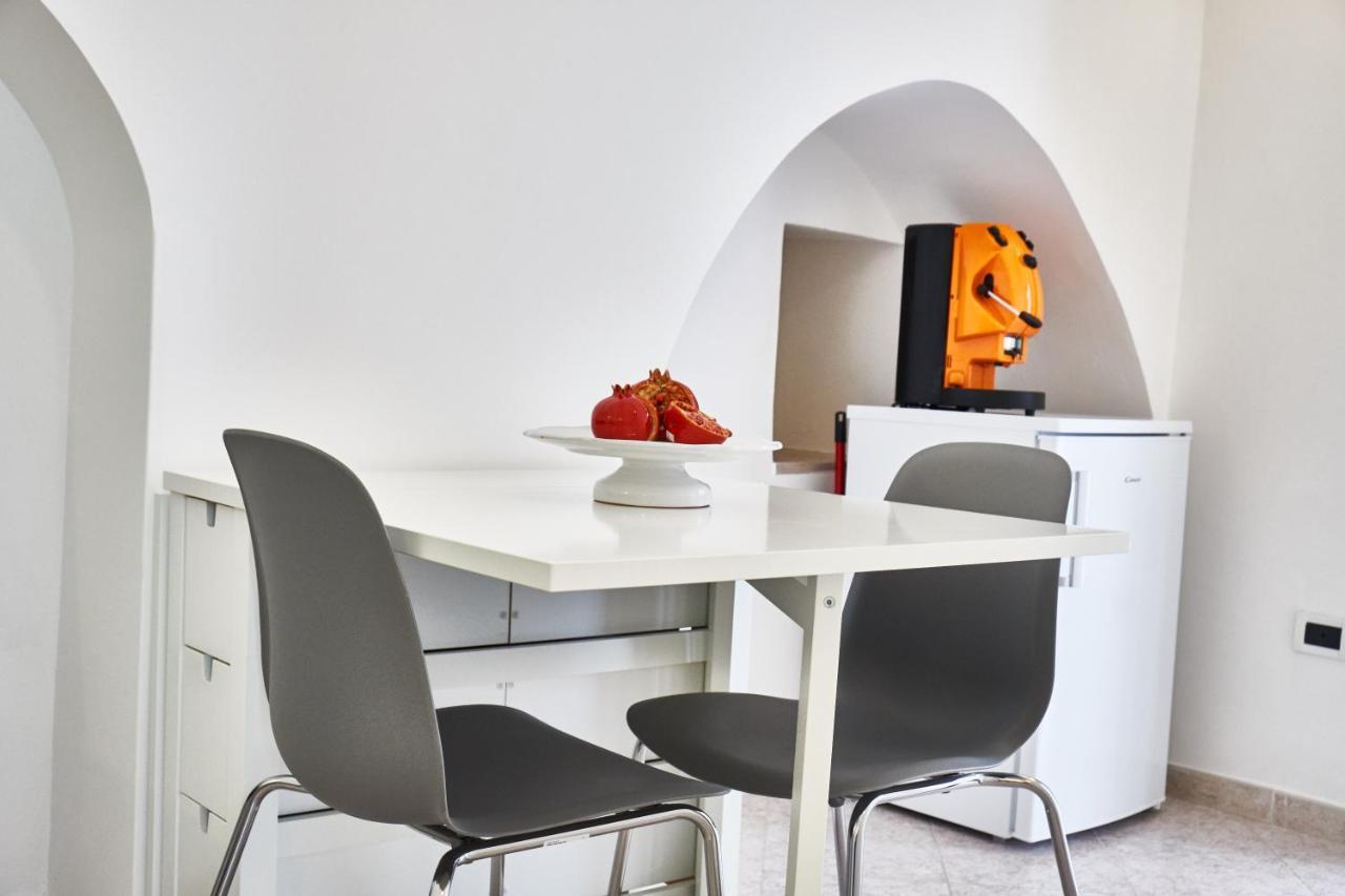 Balilla Guest House - Ostuni Centro - All Confort エクステリア 写真