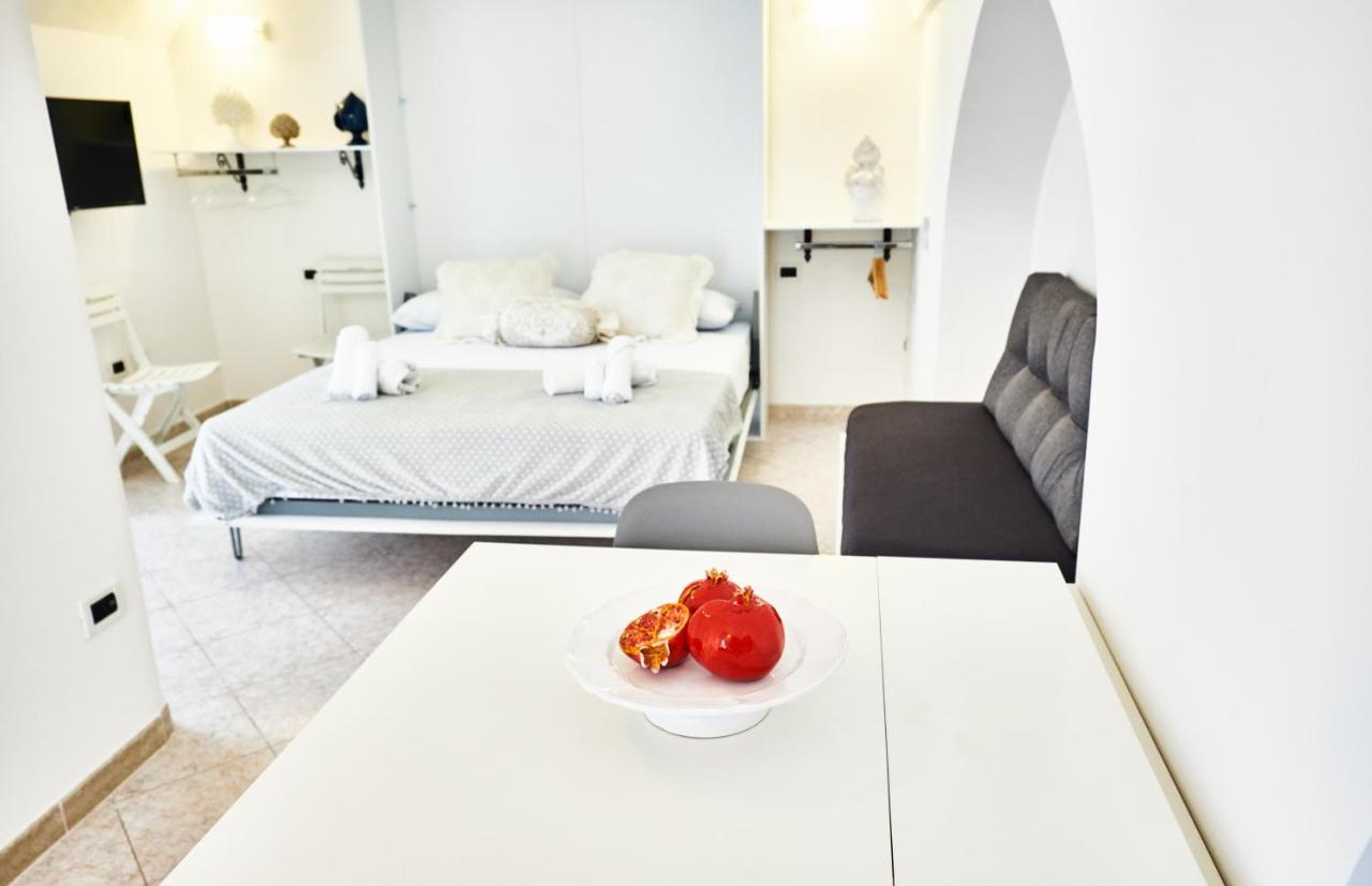 Balilla Guest House - Ostuni Centro - All Confort エクステリア 写真