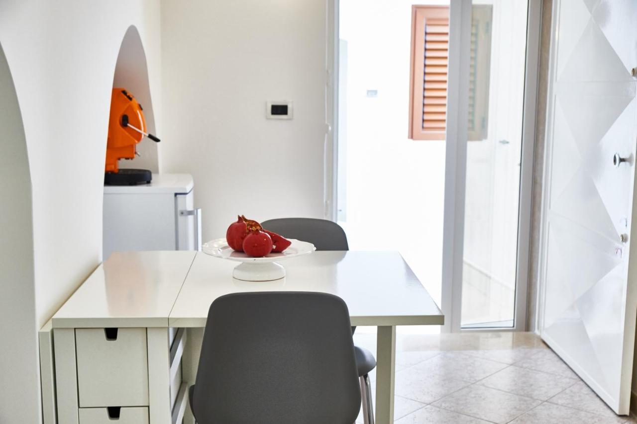 Balilla Guest House - Ostuni Centro - All Confort エクステリア 写真